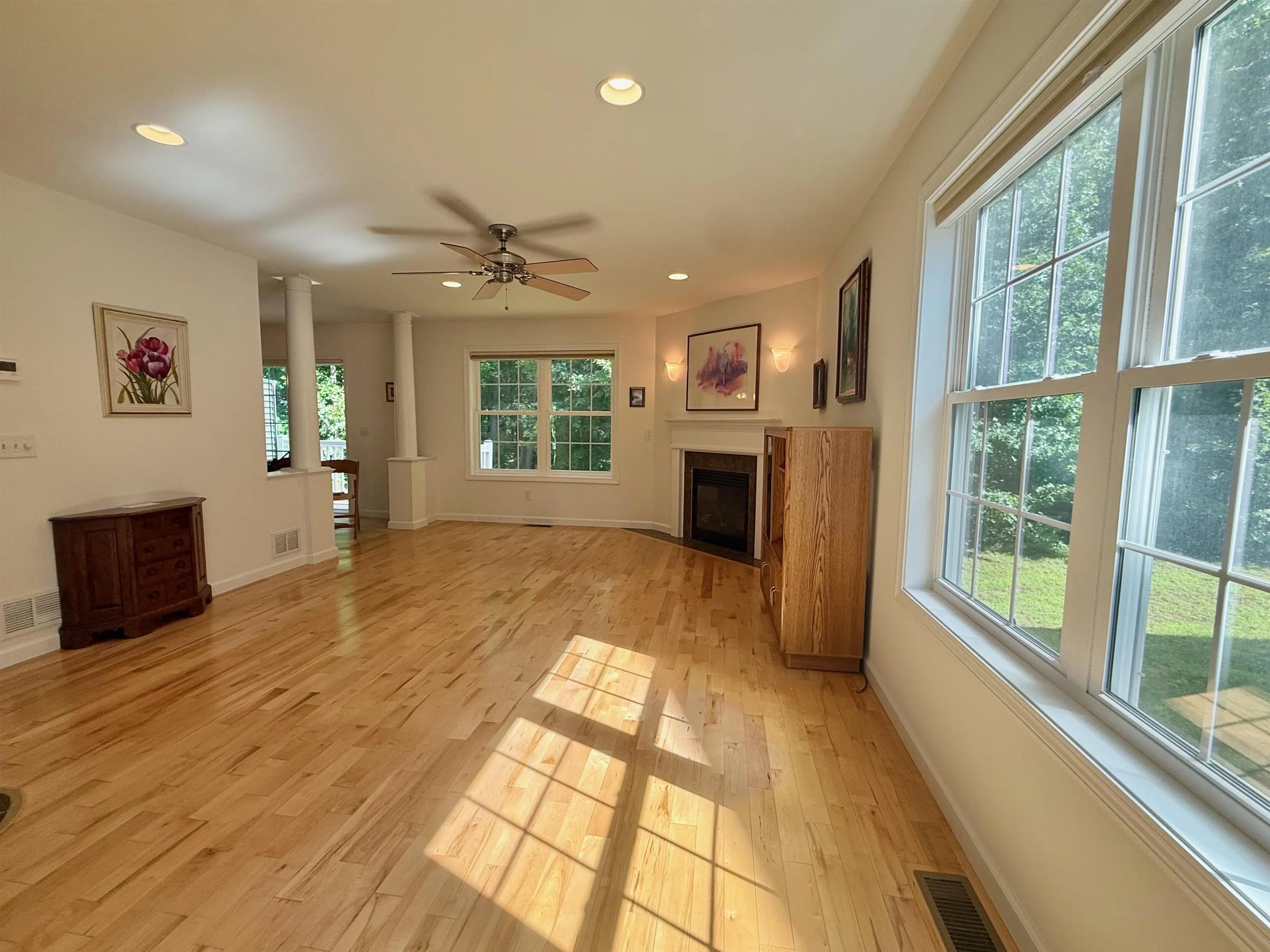 51 Fielding Lane, South Burlington, VT 05403, 3 Bedrooms Bedrooms, ,3 BathroomsBathrooms,Residential,For Sale,Fielding,5046341