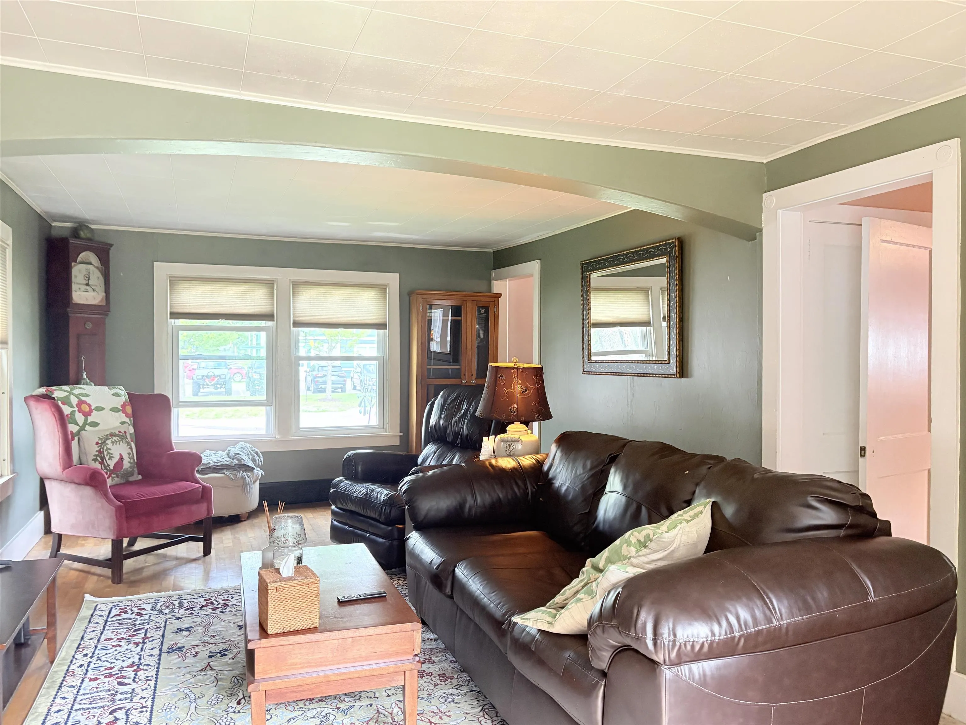 151 South Main Street, Waterbury, VT 05676, 2 Bedrooms Bedrooms, ,2 BathroomsBathrooms,Residential,For Sale,South Main,5046392