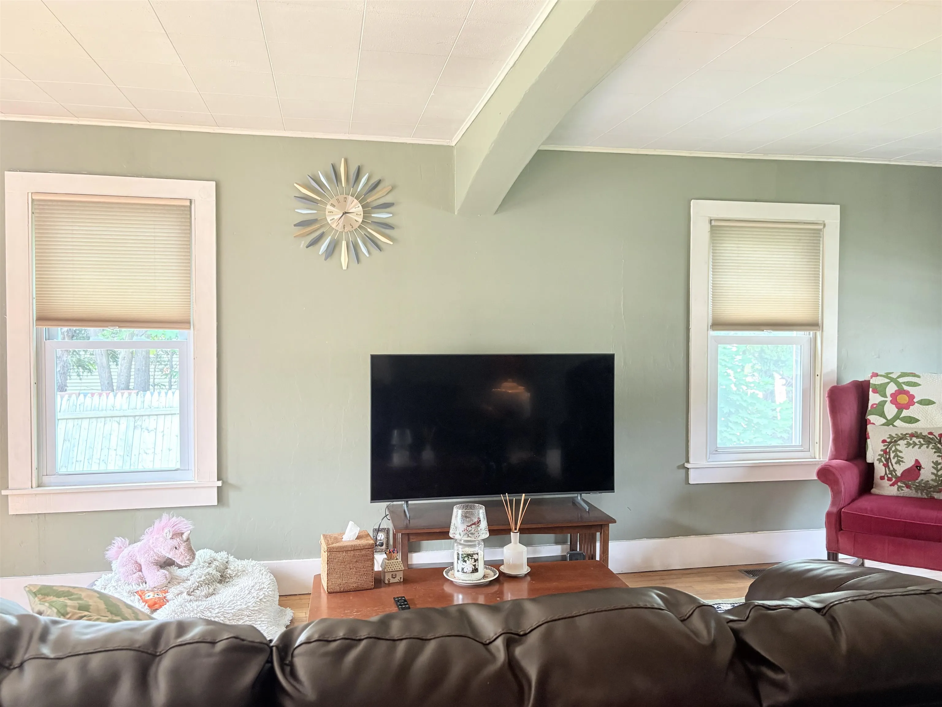 151 South Main Street, Waterbury, VT 05676, 2 Bedrooms Bedrooms, ,2 BathroomsBathrooms,Residential,For Sale,South Main,5046392
