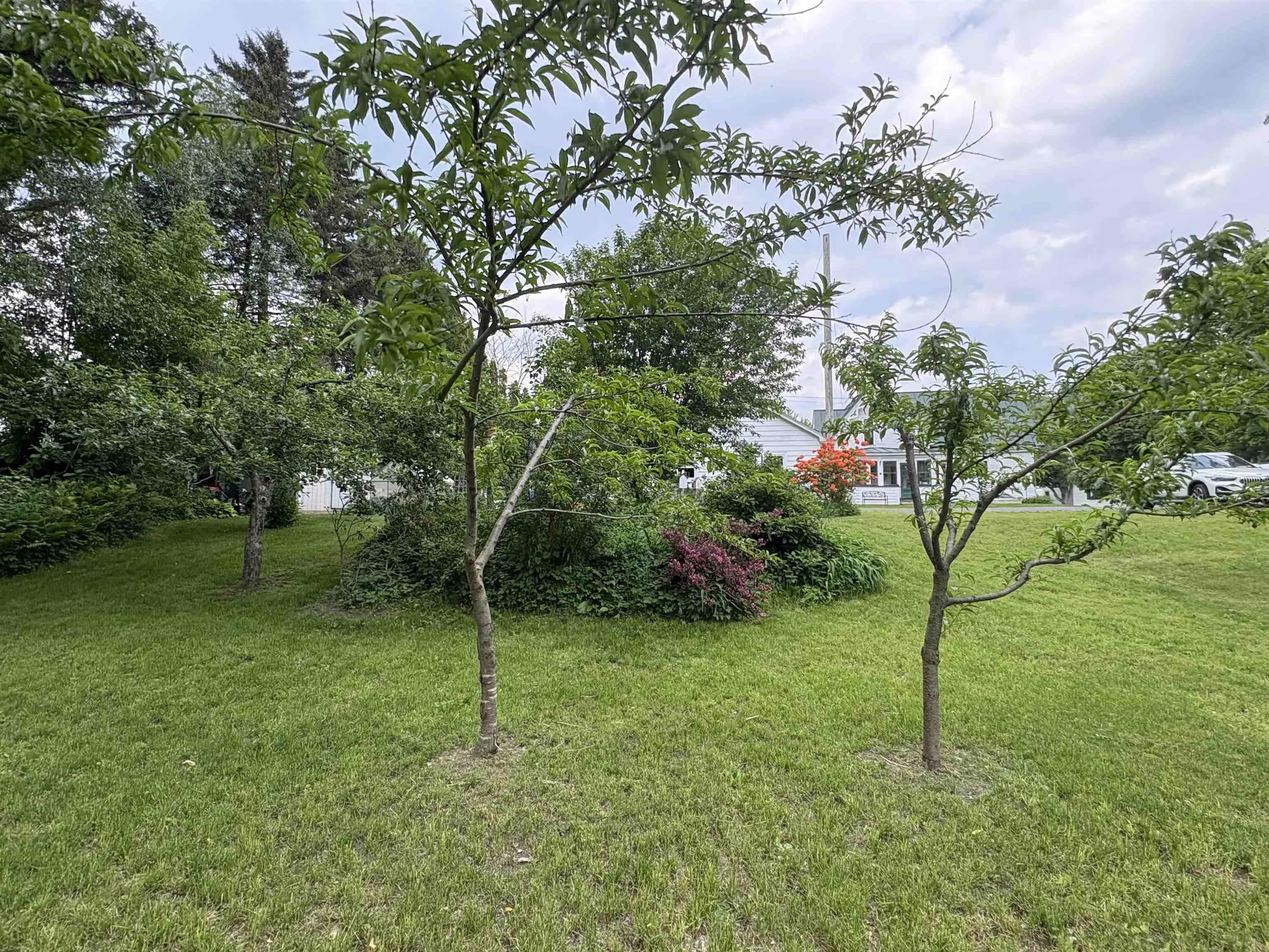151 South Main Street, Waterbury, VT 05676, 2 Bedrooms Bedrooms, ,2 BathroomsBathrooms,Residential,For Sale,South Main,5046392