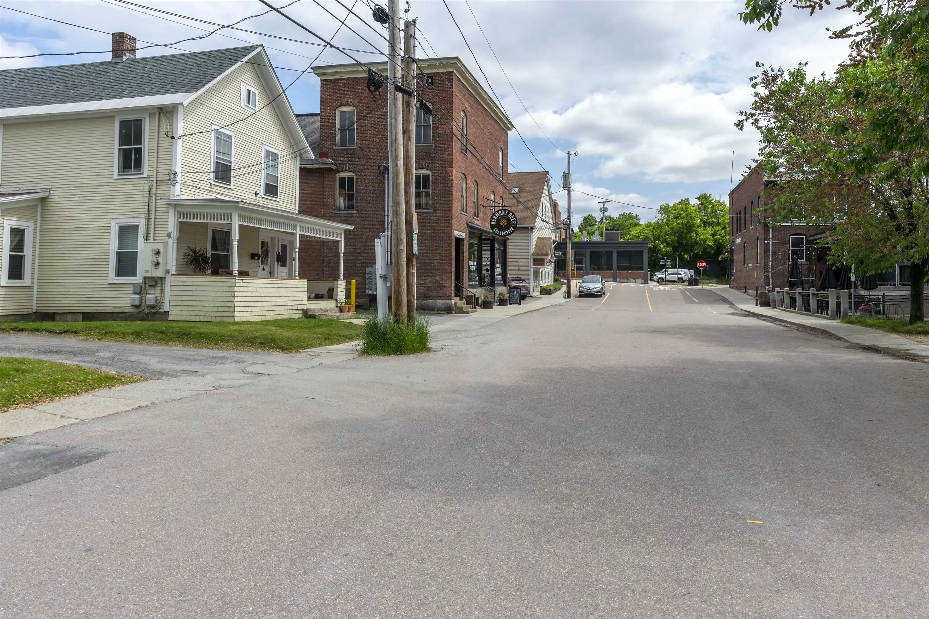 7-9 Elm Street, Waterbury, VT 05676, 5 Bedrooms Bedrooms, ,2 BathroomsBathrooms,Residential,For Sale,Elm,5046458