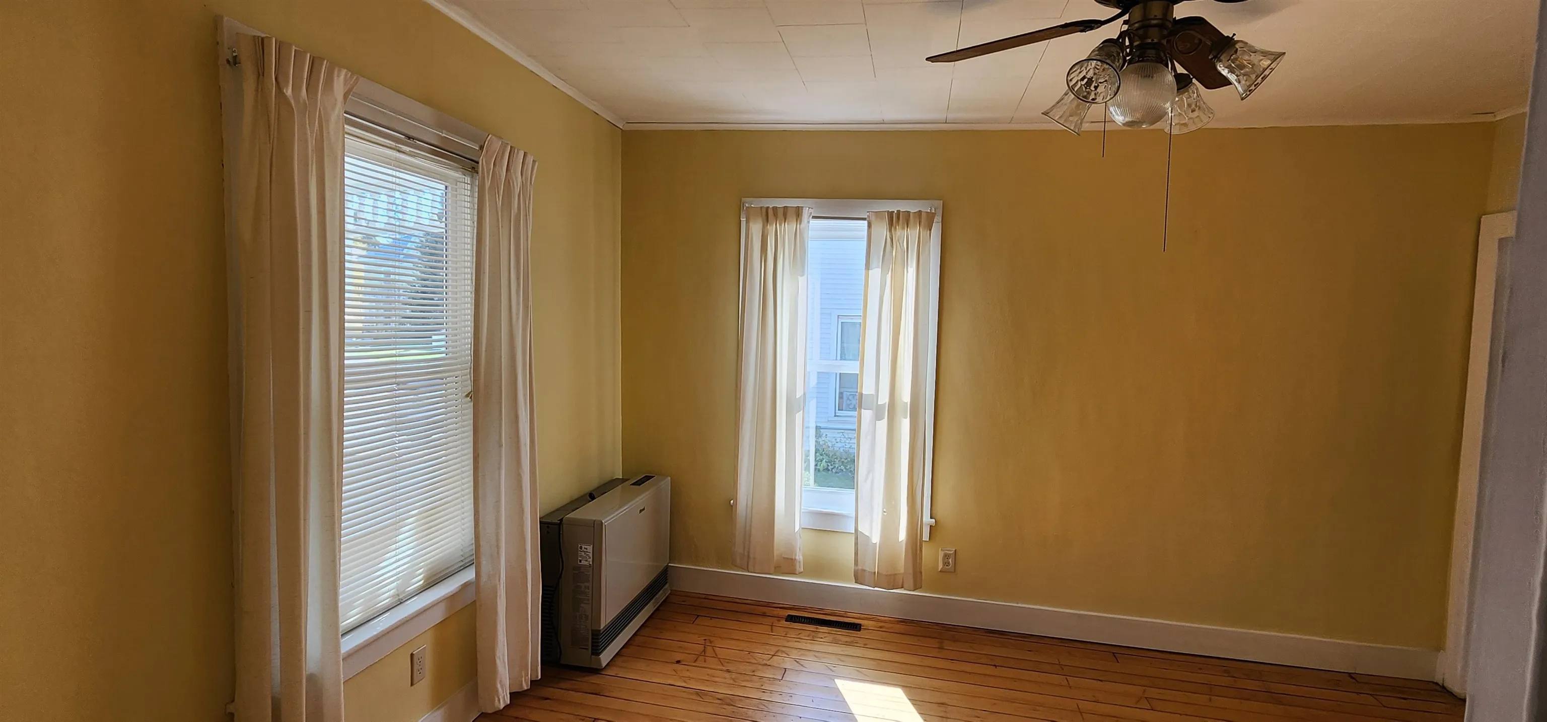 7-9 Elm Street, Waterbury, VT 05676, 5 Bedrooms Bedrooms, ,2 BathroomsBathrooms,Residential,For Sale,Elm,5046458