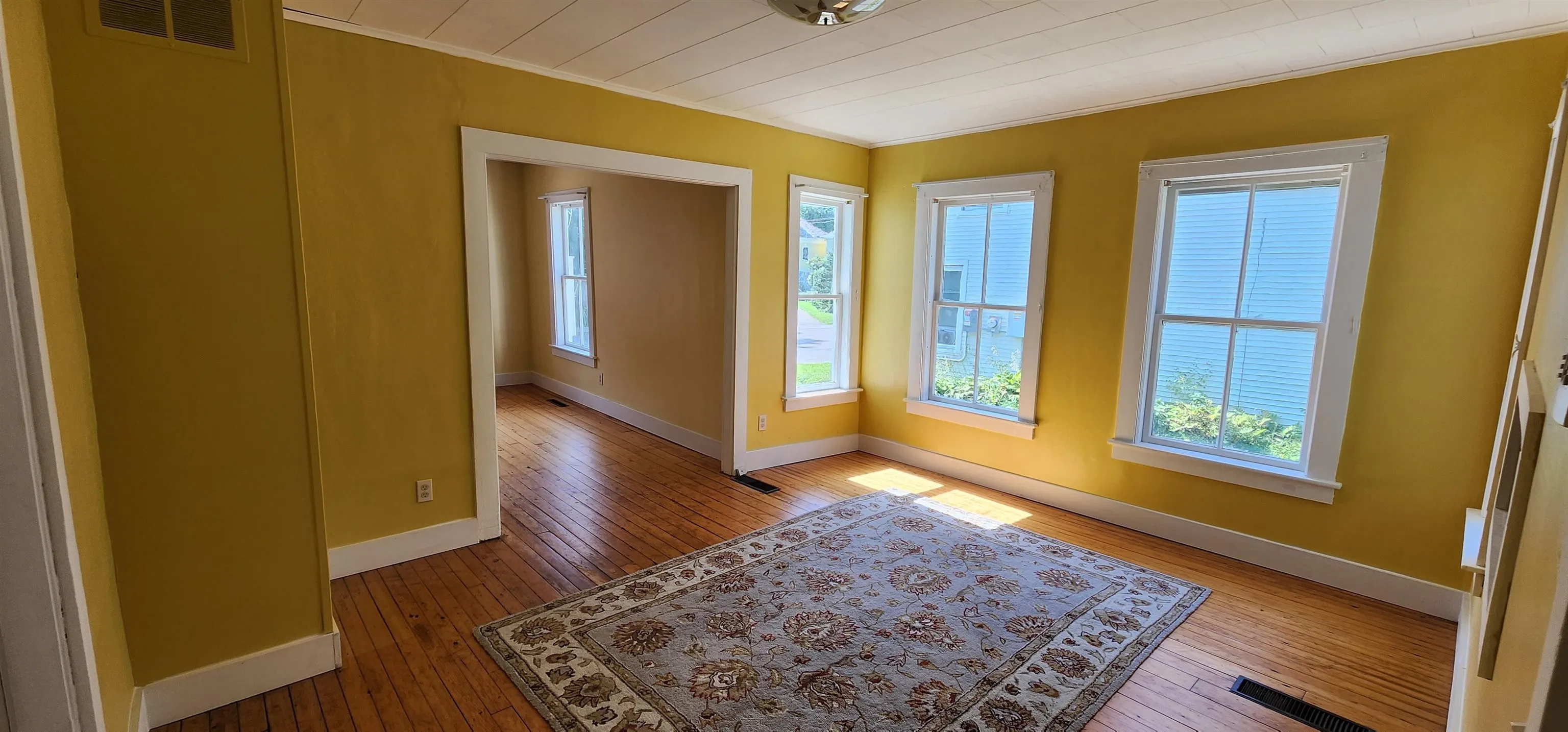 7-9 Elm Street, Waterbury, VT 05676, 5 Bedrooms Bedrooms, ,2 BathroomsBathrooms,Residential,For Sale,Elm,5046458