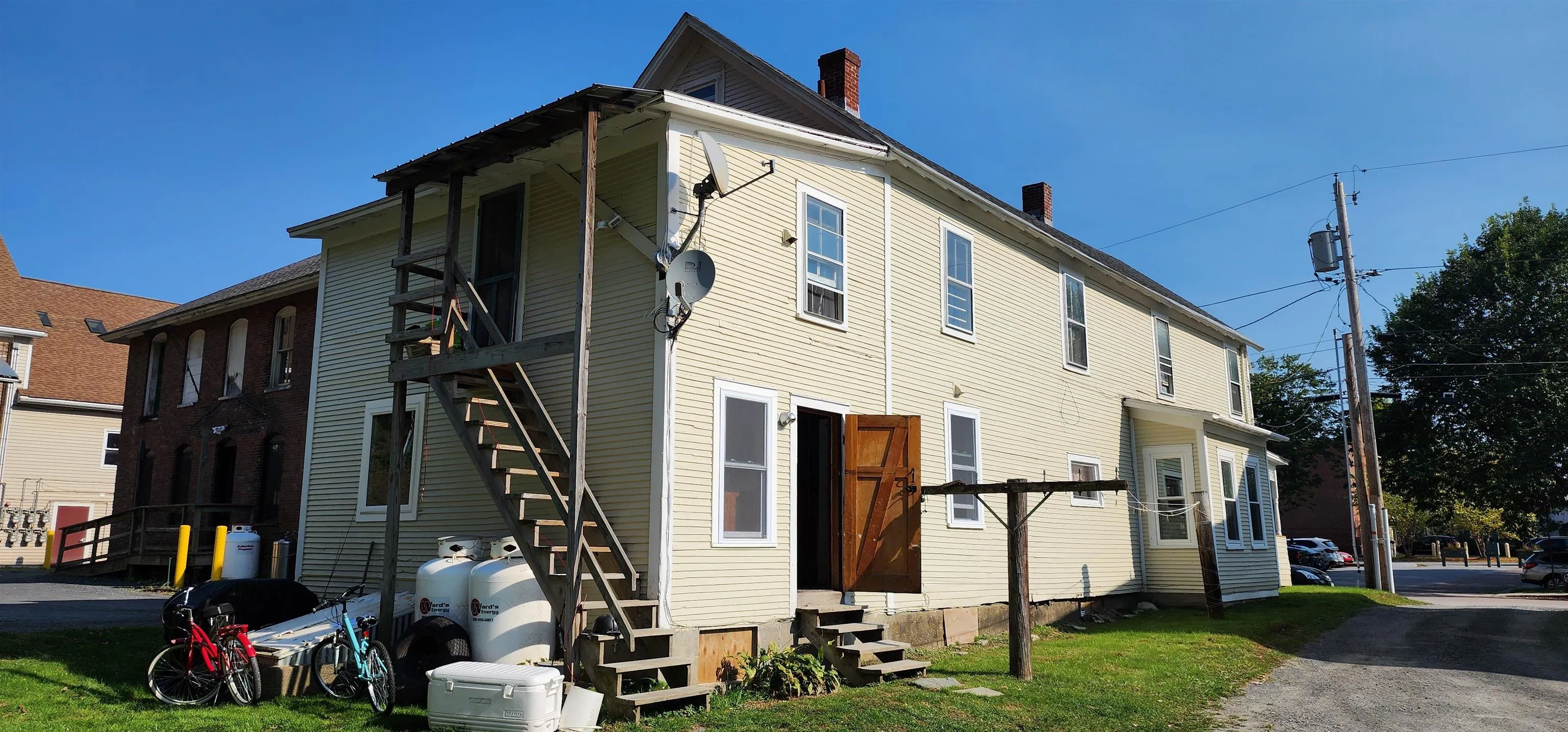 7-9 Elm Street, Waterbury, VT 05676, 5 Bedrooms Bedrooms, ,2 BathroomsBathrooms,Residential,For Sale,Elm,5046458
