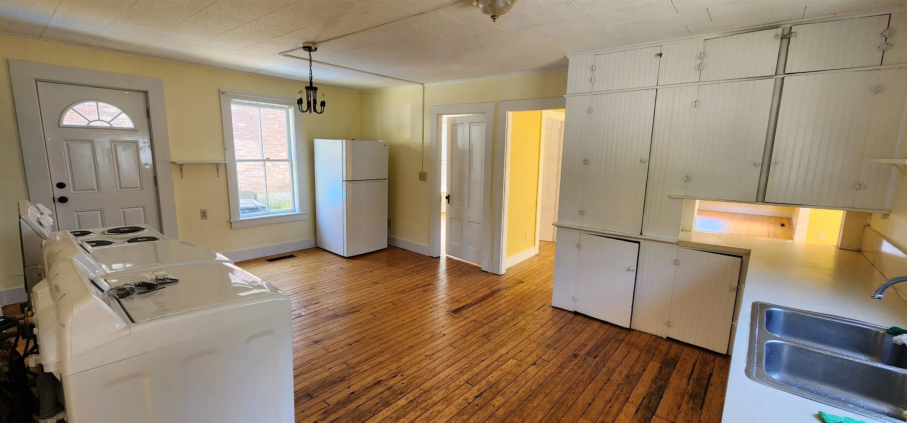 7-9 Elm Street, Waterbury, VT 05676, 5 Bedrooms Bedrooms, ,2 BathroomsBathrooms,Residential,For Sale,Elm,5046458
