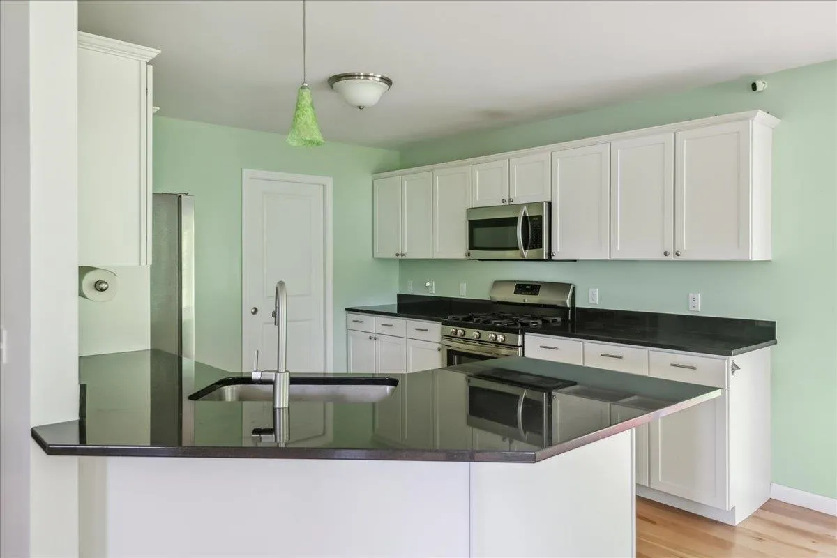 54 Gallagher Acres Extension, Moretown, VT 05676, 3 Bedrooms Bedrooms, ,4 BathroomsBathrooms,Residential,For Sale,Gallagher Acres,5046575