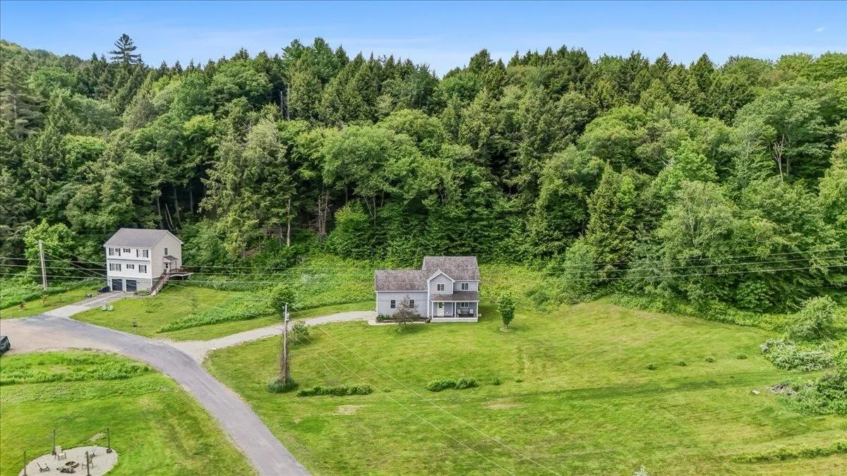 54 Gallagher Acres Extension, Moretown, VT 05676, 3 Bedrooms Bedrooms, ,4 BathroomsBathrooms,Residential,For Sale,Gallagher Acres,5046575
