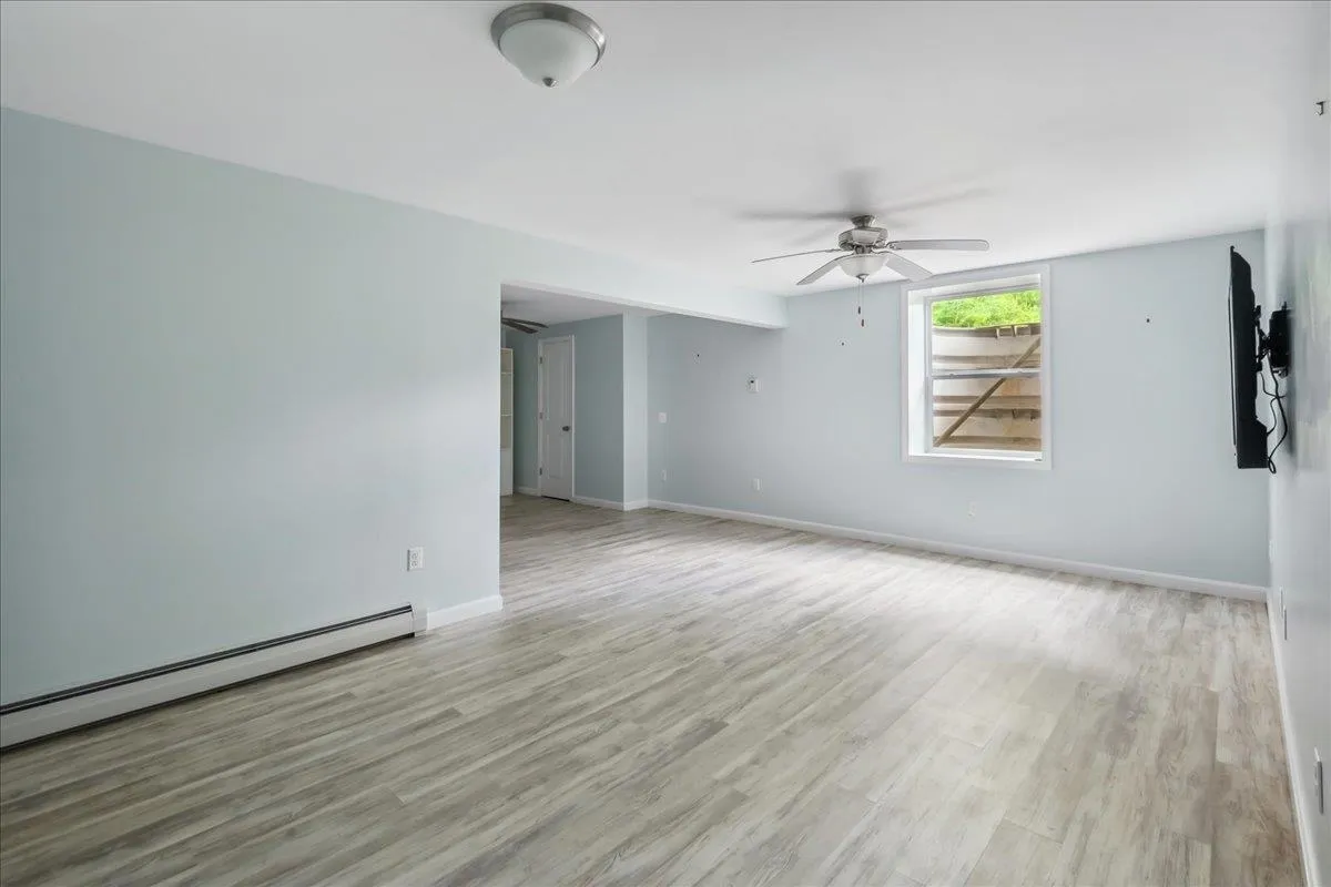 54 Gallagher Acres Extension, Moretown, VT 05676, 3 Bedrooms Bedrooms, ,4 BathroomsBathrooms,Residential,For Sale,Gallagher Acres,5046575