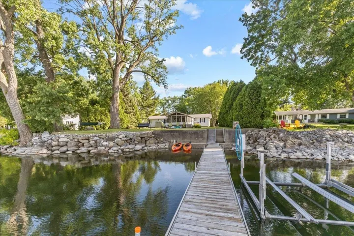 424 North Shore Road, Isle La Motte, VT 05463, 3 Bedrooms Bedrooms, ,2 BathroomsBathrooms,Residential,For Sale,North Shore,5047731