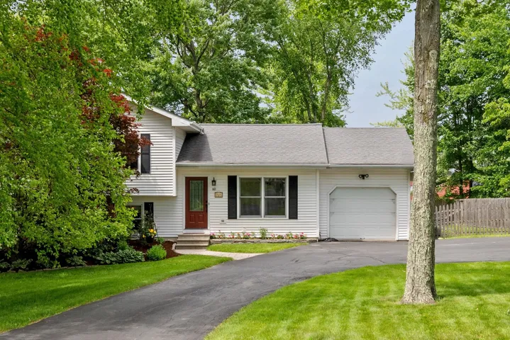 60 Savage Court, Williston, VT 05495, 4 Bedrooms Bedrooms, ,2 BathroomsBathrooms,Residential,For Sale,Savage,5047946