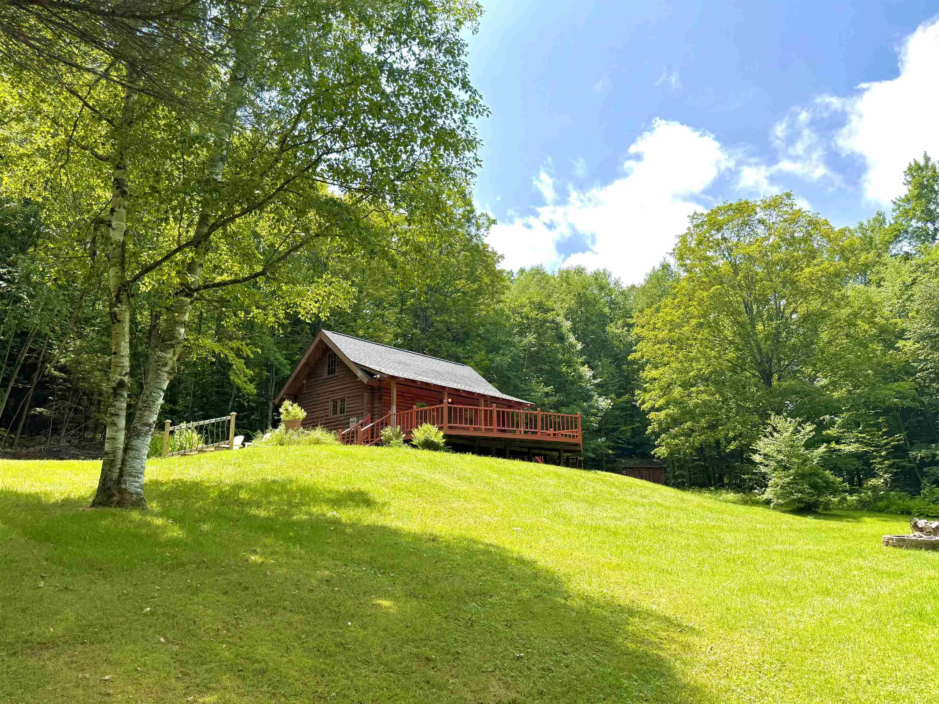 302 Davidson Hill Road, Chester