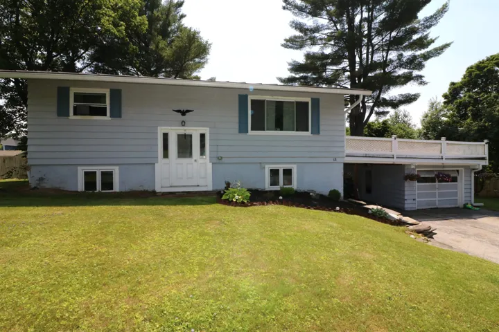 18 Rudd Farm Drive, Barre Town, VT 05641, 3 Bedrooms Bedrooms, ,1 BathroomBathrooms,Residential,For Sale,Rudd Farm,5051750