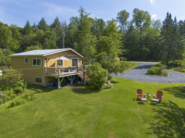 27 French Road, Middlesex, VT 05602, 1 Bedroom Bedrooms, ,2 BathroomsBathrooms,Residential,For Sale,French,5053485