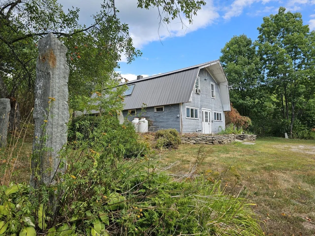 2739 Route 11, Chester