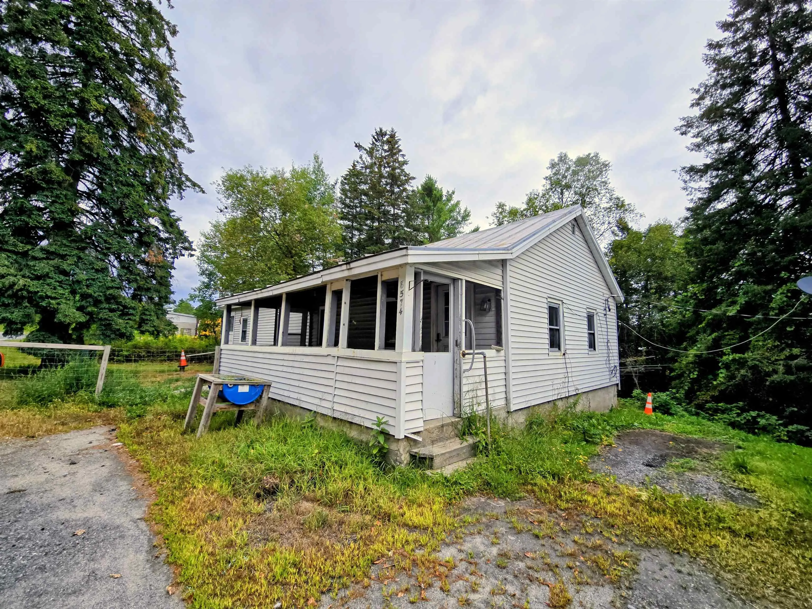 8574 Vermont Route 25 Route, Corinth