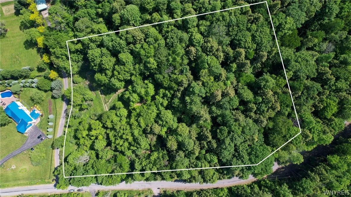 V/l Hillcroft Drive, Boston, New York 14025, Boston, New York 14025, ,Land,For Sale,V/l Hillcroft Drive, Boston, New York 14025,0,B1373303