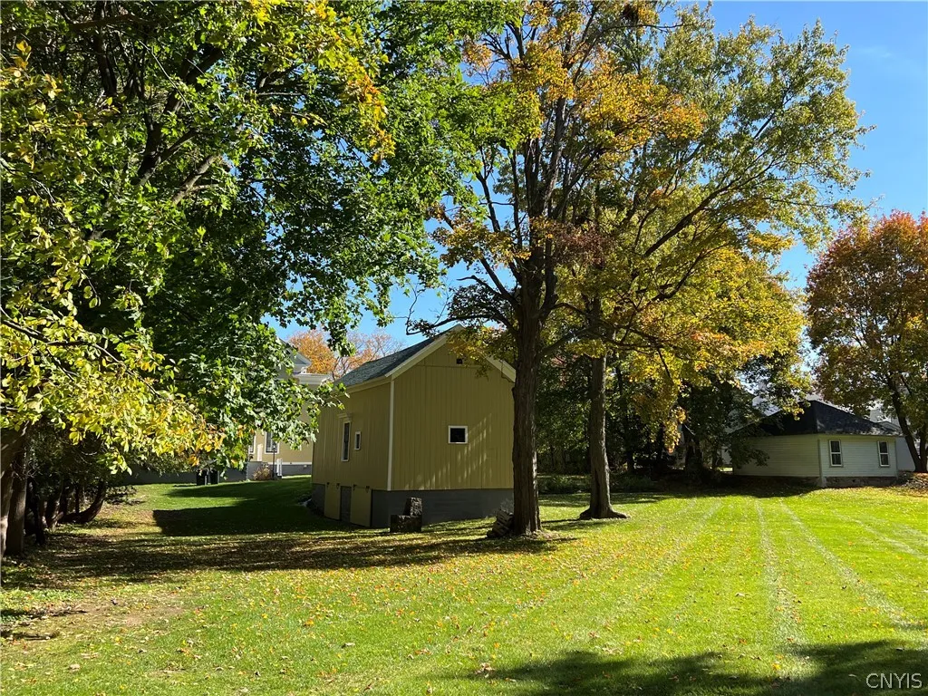21 Madison Street, Hamilton, New York 13346, Hamilton, New York 13346, 6 Bedrooms Bedrooms, 13 Rooms Rooms,6 BathroomsBathrooms,Residential,For Sale,21 Madison Street, Hamilton, New York 13346,0,S1438680