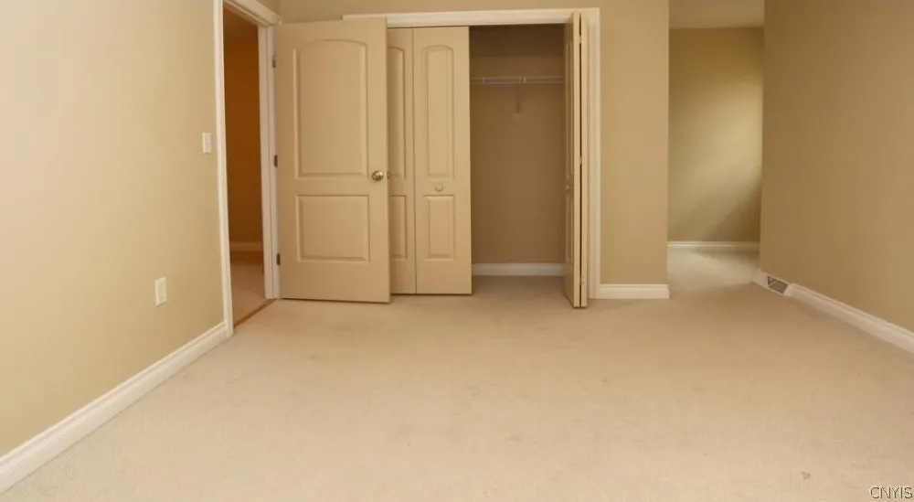 105 Pheasants Run Road, Kirkland, New York 13323, Kirkland, New York 13323, 2 Bedrooms Bedrooms, 5 Rooms Rooms,1 BathroomBathrooms,Residential Lease,For Rent,105 Pheasants Run Road, Kirkland, New York 13323,0,S1441596