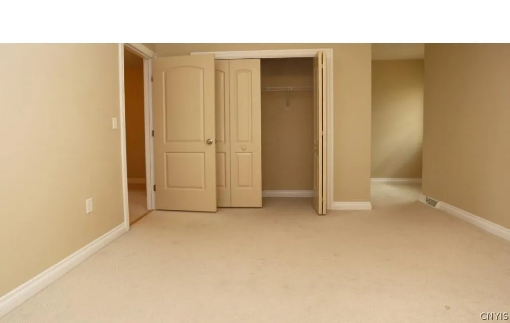 105 Pheasants Run Road, Kirkland, New York 13323, Kirkland, New York 13323, 2 Bedrooms Bedrooms, 5 Rooms Rooms,1 BathroomBathrooms,Residential Lease,For Rent,105 Pheasants Run Road, Kirkland, New York 13323,0,S1441596