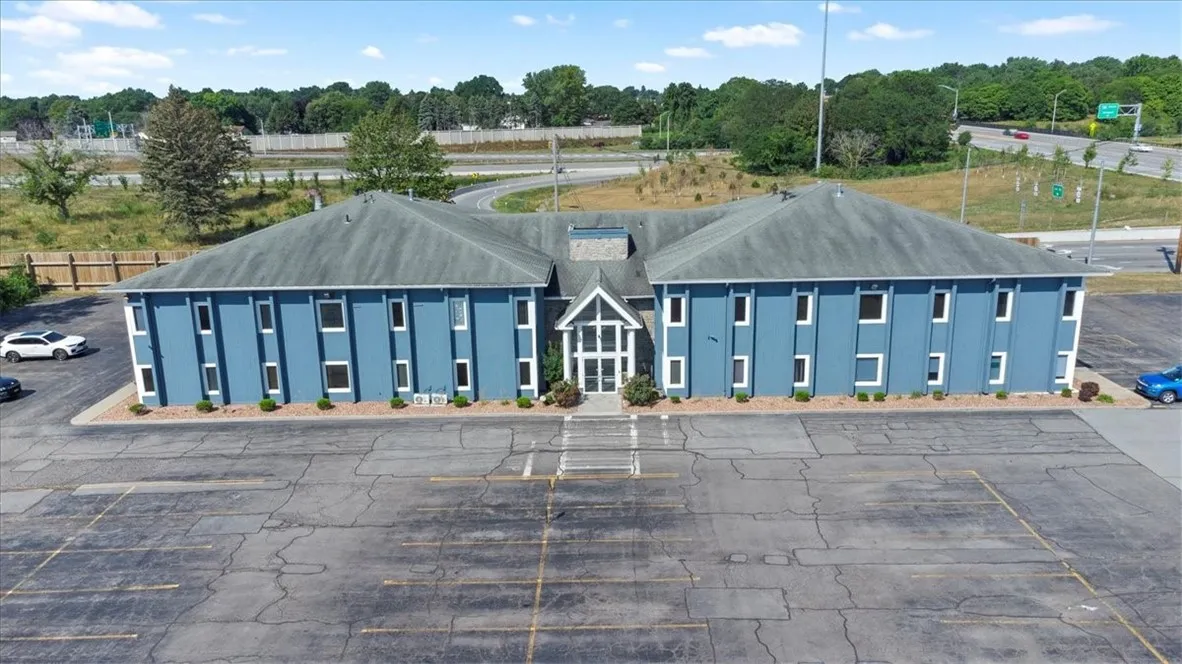 Stonegate Professional Building