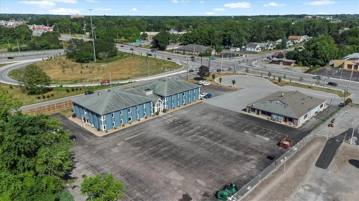 Stonegate Professional Building