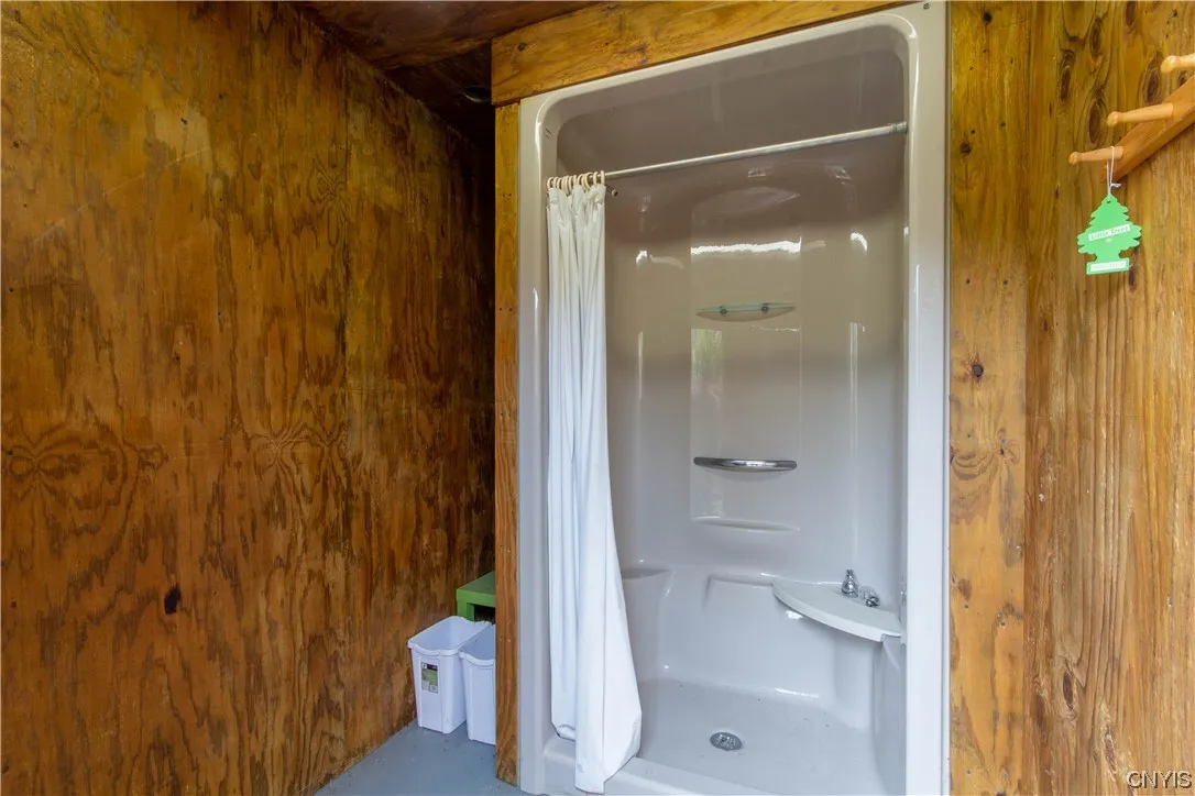1605 Huntington Street, Watertown-city, New York 1, Watertown City, New York 13601, 3 Rooms Rooms,Commercial Sale,For Sale,1605 Huntington Street, Watertown-city, New York 1,0,S1469359