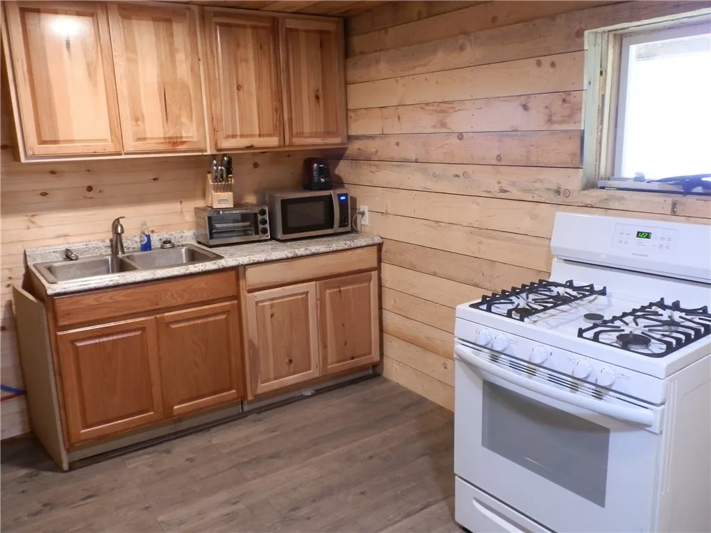 Brookfield, New York 13314, 2 Bedrooms Bedrooms, 5 Rooms Rooms,1 BathroomBathrooms,Land,For Sale,0,R1469406