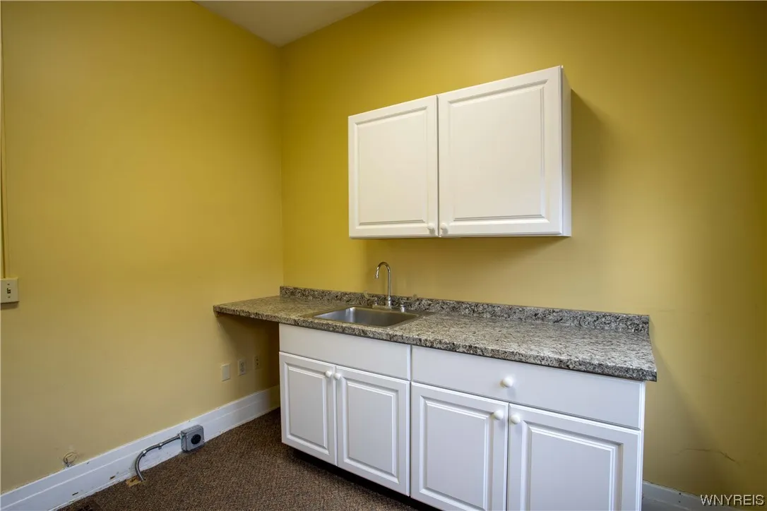 187 Bryant Street, Buffalo, New York 14222, Buffalo, New York 14222, 7 Bedrooms Bedrooms, 12 Rooms Rooms,2 BathroomsBathrooms,Residential,For Sale,187 Bryant Street, Buffalo, New York 14222,0,B1470713