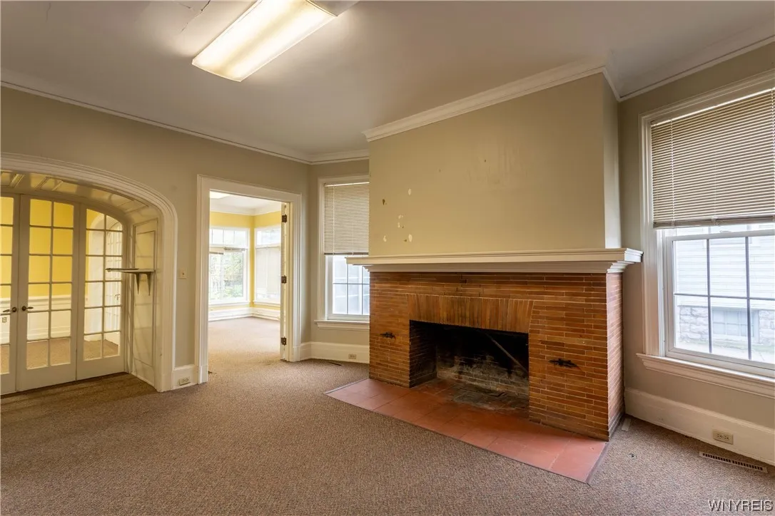 187 Bryant Street, Buffalo, New York 14222, Buffalo, New York 14222, 7 Bedrooms Bedrooms, 12 Rooms Rooms,2 BathroomsBathrooms,Residential,For Sale,187 Bryant Street, Buffalo, New York 14222,0,B1470713