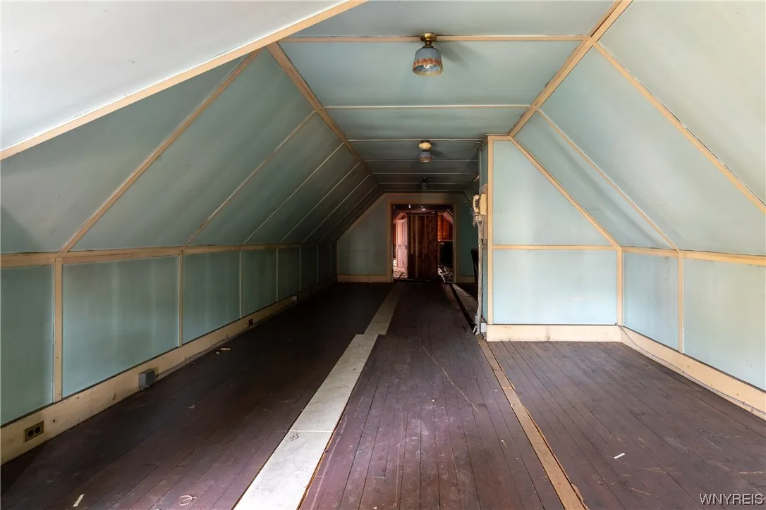 187 Bryant Street, Buffalo, New York 14222, Buffalo, New York 14222, 7 Bedrooms Bedrooms, 12 Rooms Rooms,2 BathroomsBathrooms,Residential,For Sale,187 Bryant Street, Buffalo, New York 14222,0,B1470713