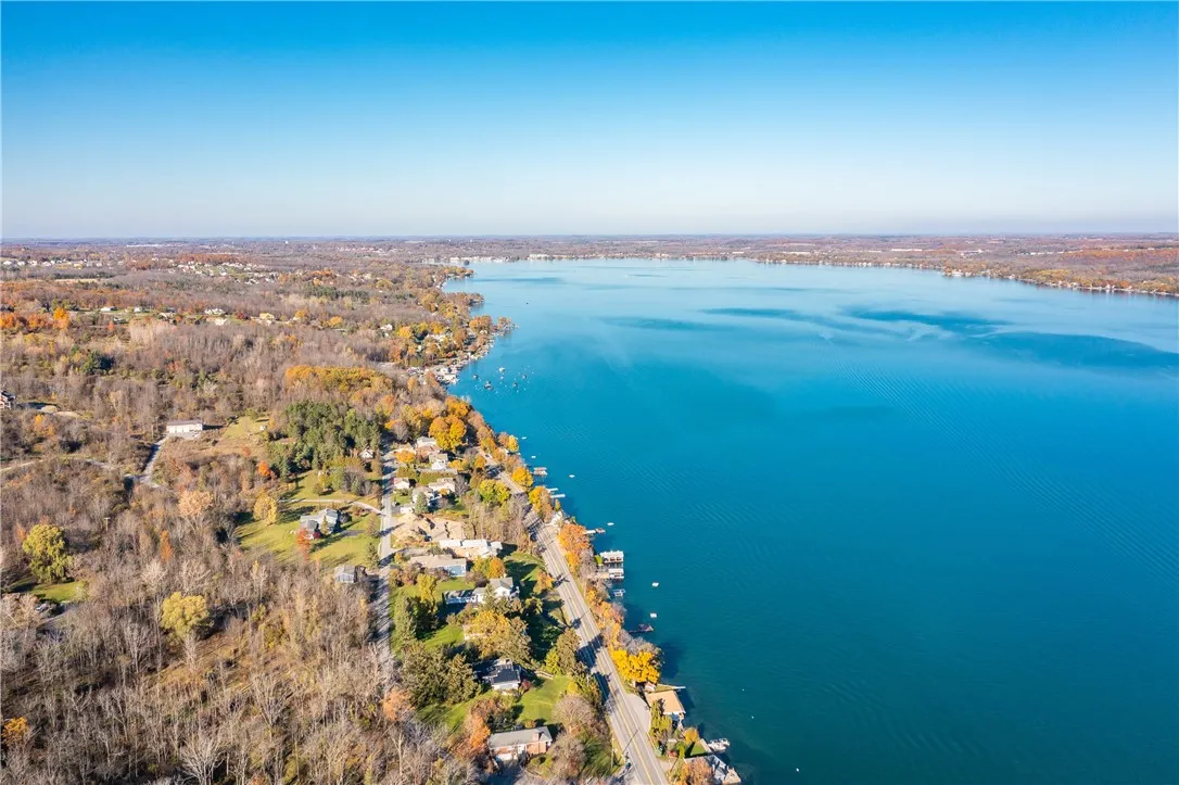 MILLION DOLLAR VIEWS OF CANANDAIGUA LAKE