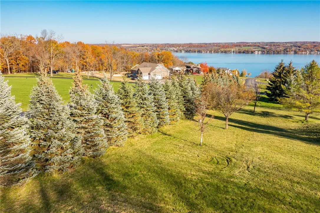 BEAUTIFUL NATURE PARADISE TO BUILD YOUR DREAM LAKE VIEW HOME!