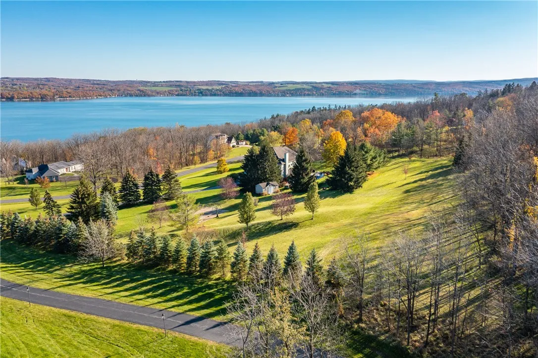 MILLION DOLLAR VIEWS OF CANANDAIGUA LAKE