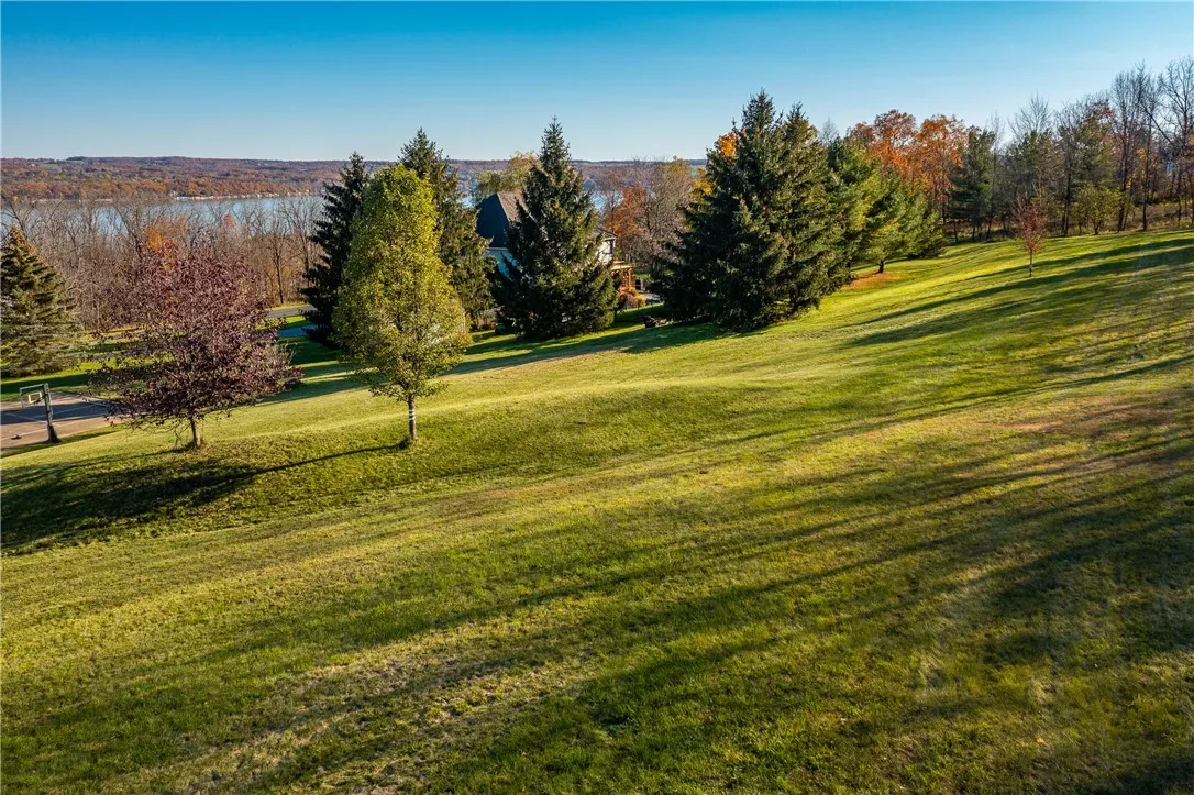 BEAUTIFUL NATURE PARADISE TO BUILD YOUR DREAM LAKE VIEW HOME!