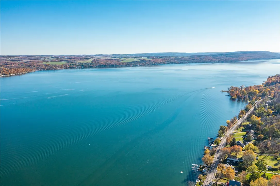 MILLION DOLLAR VIEWS OF CANANDAIGUA LAKE