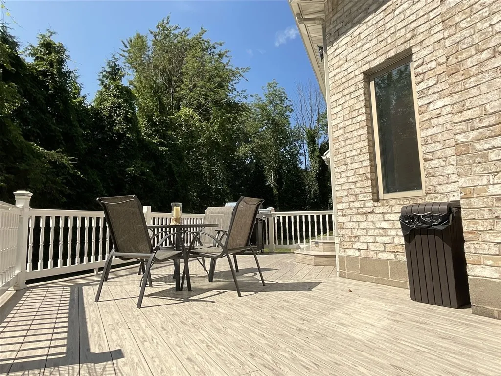 413 Bartell Lane, Webster, New York 14580, Webster, New York 14580, 3 Bedrooms Bedrooms, 10 Rooms Rooms,3 BathroomsBathrooms,Residential,Closed,413 Bartell Lane, Webster, New York 14580,0,R1488693