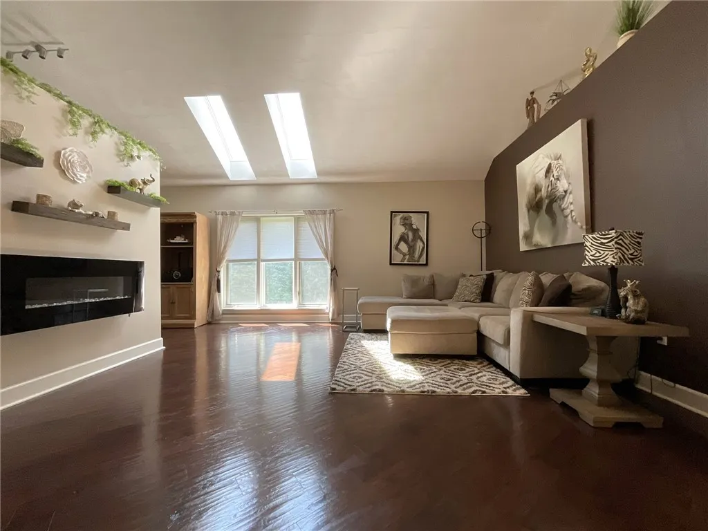 413 Bartell Lane, Webster, New York 14580, Webster, New York 14580, 3 Bedrooms Bedrooms, 10 Rooms Rooms,3 BathroomsBathrooms,Residential,Closed,413 Bartell Lane, Webster, New York 14580,0,R1488693