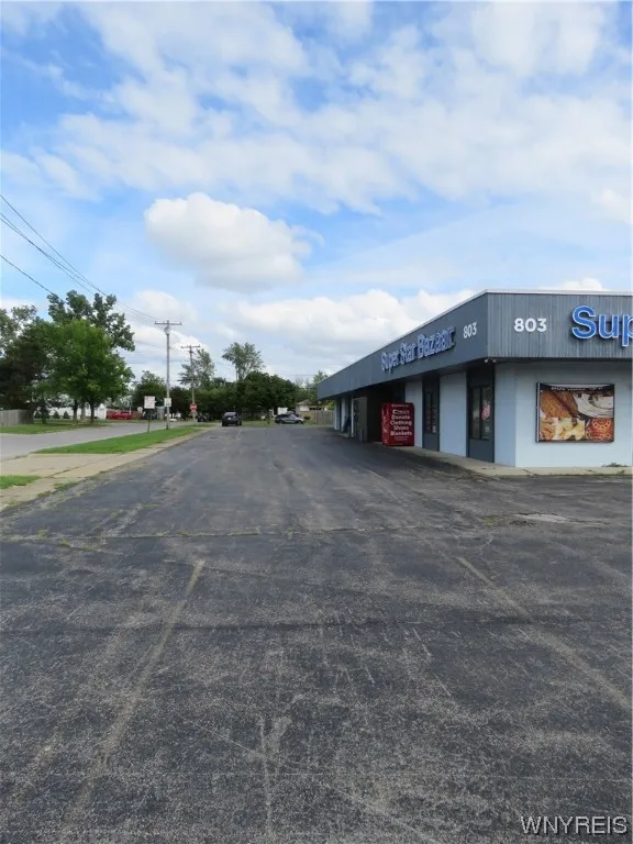 803 Niagara Falls Boulevard, Amherst, New York 142, Amherst, New York 14226, ,Commercial Sale,Closed,803 Niagara Falls Boulevard, Amherst, New York 142,0,B1497022