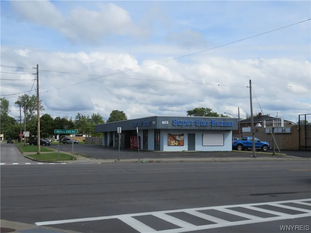 803 Niagara Falls Boulevard, Amherst, New York 142, Amherst, New York 14226, ,Commercial Sale,Closed,803 Niagara Falls Boulevard, Amherst, New York 142,0,B1497022