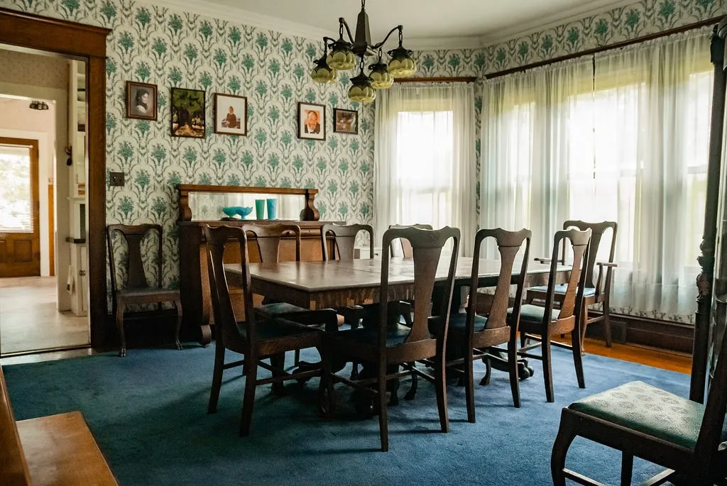 3 East Main Street, Hamilton, Pennsylvania 16333, Hamilton, Pennsylvania 16333, 6 Bedrooms Bedrooms, 11 Rooms Rooms,2 BathroomsBathrooms,Residential,Closed,3 East Main Street, Hamilton, Pennsylvania 16333,0,R1499449