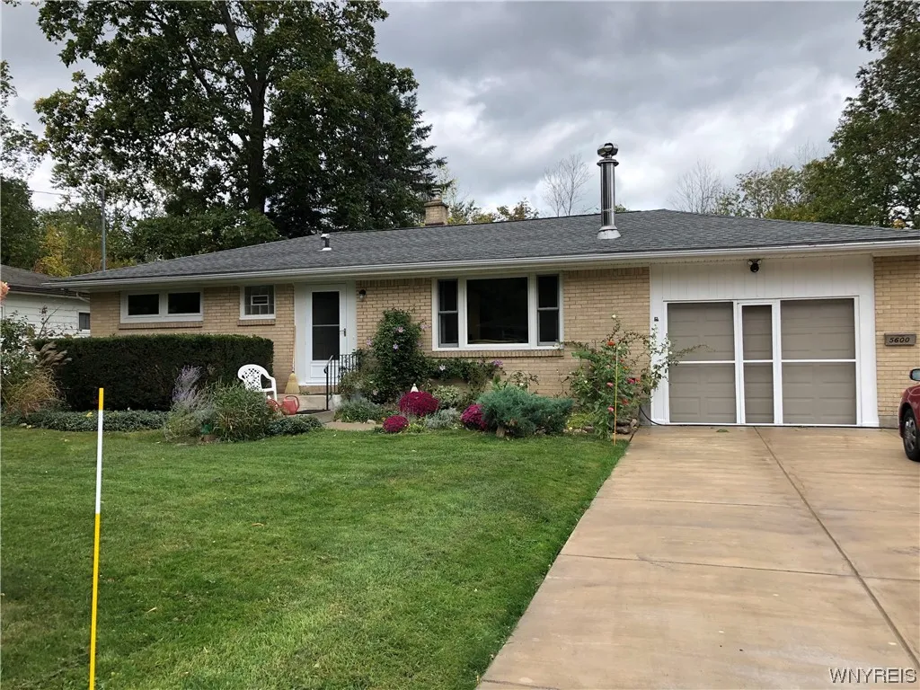 5600 Sterling Road, Hamburg, New York 14075, Hamburg, New York 14075, 3 Bedrooms Bedrooms, 6 Rooms Rooms,1 BathroomBathrooms,Residential,Closed,5600 Sterling Road, Hamburg, New York 14075,0,B1502432