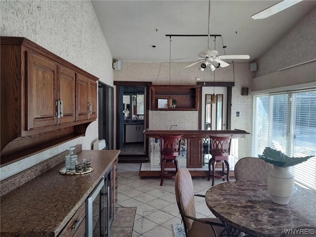 40 Freedom Drive, West Seneca, New York 14224, West Seneca, New York 14224, 3 Bedrooms Bedrooms, 6 Rooms Rooms,4 BathroomsBathrooms,Residential,Closed,40 Freedom Drive, West Seneca, New York 14224,0,B1502836