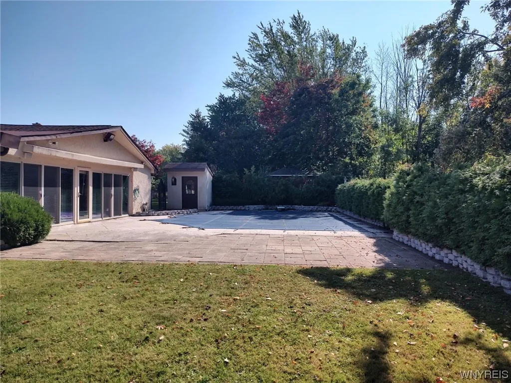 40 Freedom Drive, West Seneca, New York 14224, West Seneca, New York 14224, 3 Bedrooms Bedrooms, 6 Rooms Rooms,4 BathroomsBathrooms,Residential,Closed,40 Freedom Drive, West Seneca, New York 14224,0,B1502836