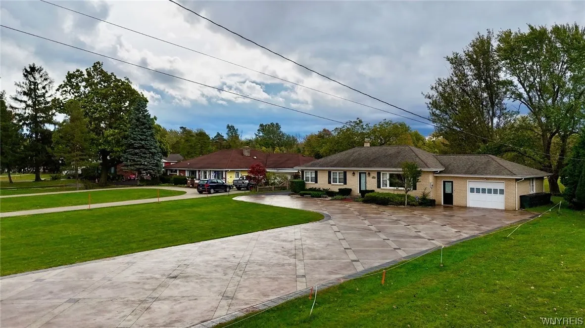 5265 Big Tree Road, Orchard Park, New York 14127, Orchard Park, New York 14127, 3 Bedrooms Bedrooms, 7 Rooms Rooms,1 BathroomBathrooms,Residential,For Sale,5265 Big Tree Road, Orchard Park, New York 14127,0,B1503037
