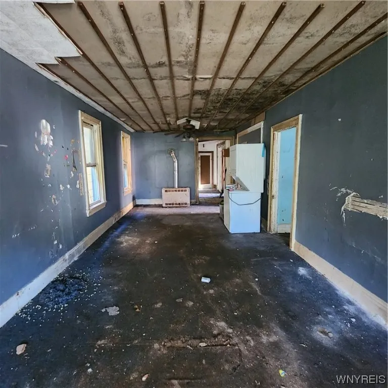 52 Orange Street, Buffalo, New York 14204, Buffalo, New York 14204, 5 Bedrooms Bedrooms, 9 Rooms Rooms,2 BathroomsBathrooms,Residential,Closed,52 Orange Street, Buffalo, New York 14204,0,B1506061