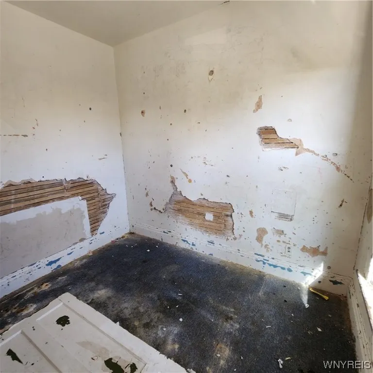 52 Orange Street, Buffalo, New York 14204, Buffalo, New York 14204, 5 Bedrooms Bedrooms, 9 Rooms Rooms,2 BathroomsBathrooms,Residential,Closed,52 Orange Street, Buffalo, New York 14204,0,B1506061