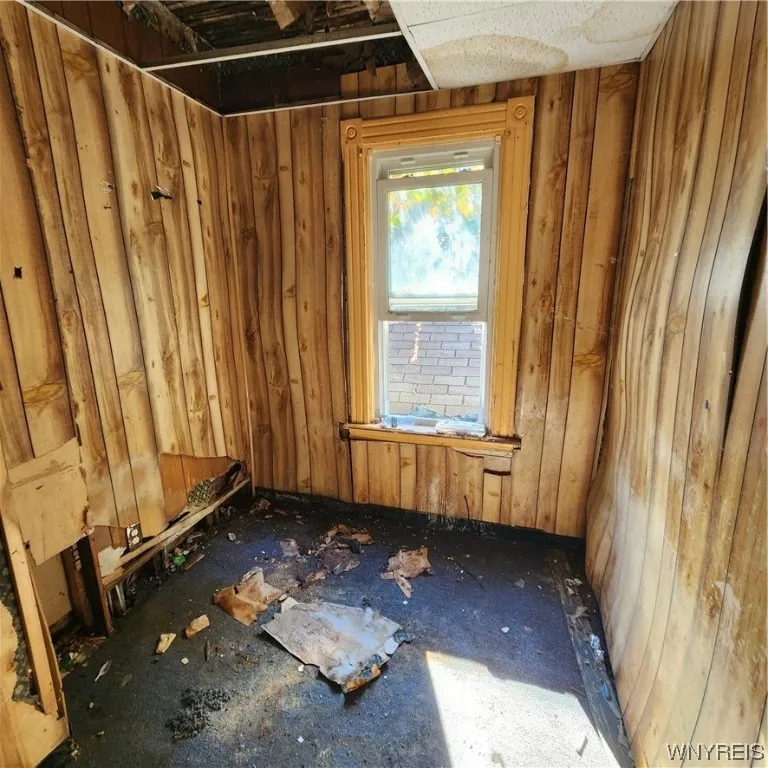 52 Orange Street, Buffalo, New York 14204, Buffalo, New York 14204, 5 Bedrooms Bedrooms, 9 Rooms Rooms,2 BathroomsBathrooms,Residential,Closed,52 Orange Street, Buffalo, New York 14204,0,B1506061
