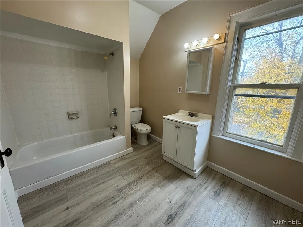 92 Briscoe Avenue, Buffalo, New York 14211, Buffalo, New York 14211, 2 Bedrooms Bedrooms, 8 Rooms Rooms,1 BathroomBathrooms,Residential,Closed,92 Briscoe Avenue, Buffalo, New York 14211,0,B1506914