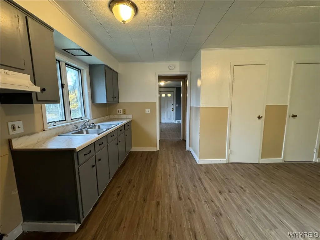 92 Briscoe Avenue, Buffalo, New York 14211, Buffalo, New York 14211, 2 Bedrooms Bedrooms, 8 Rooms Rooms,1 BathroomBathrooms,Residential,Closed,92 Briscoe Avenue, Buffalo, New York 14211,0,B1506914