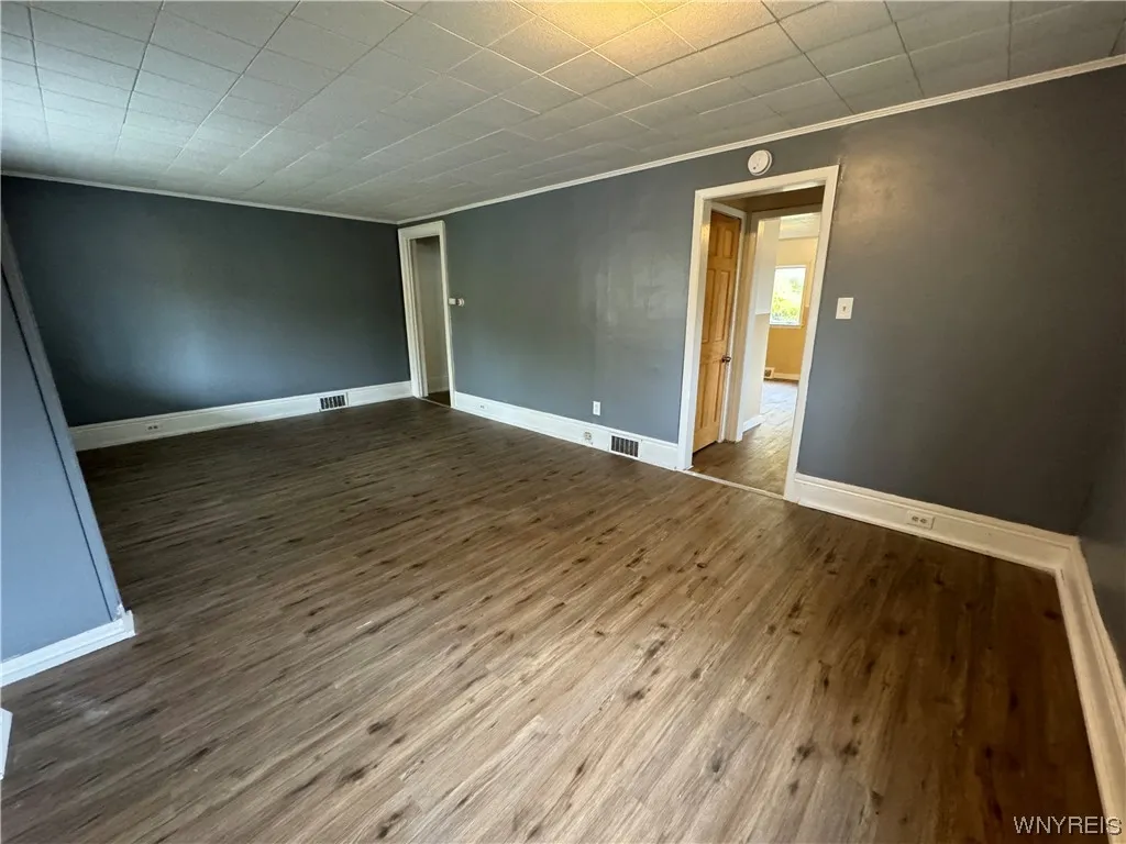92 Briscoe Avenue, Buffalo, New York 14211, Buffalo, New York 14211, 2 Bedrooms Bedrooms, 8 Rooms Rooms,1 BathroomBathrooms,Residential,Closed,92 Briscoe Avenue, Buffalo, New York 14211,0,B1506914